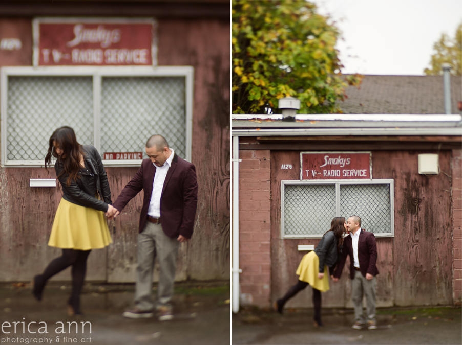 Rainy Day Engagement Session Portland Oregon Photographer Kiss